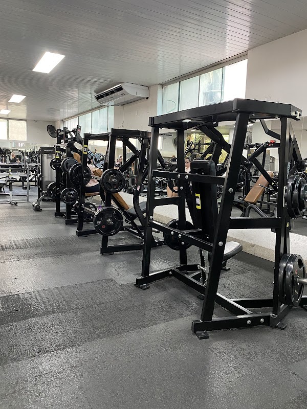 Academia Jardim Camburi 1