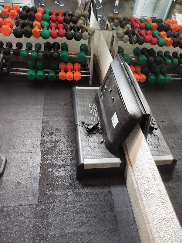 Foto 6 de Academia Jardim Camburi 1