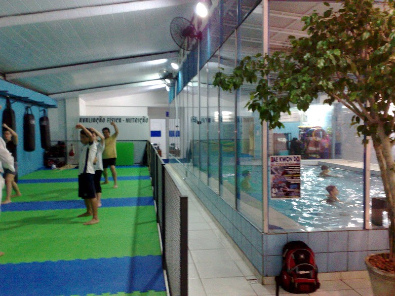 Centro De Atividades Físicas E Saúde - Academia em Jardim Camburi, Vitória/ES - Foto 5