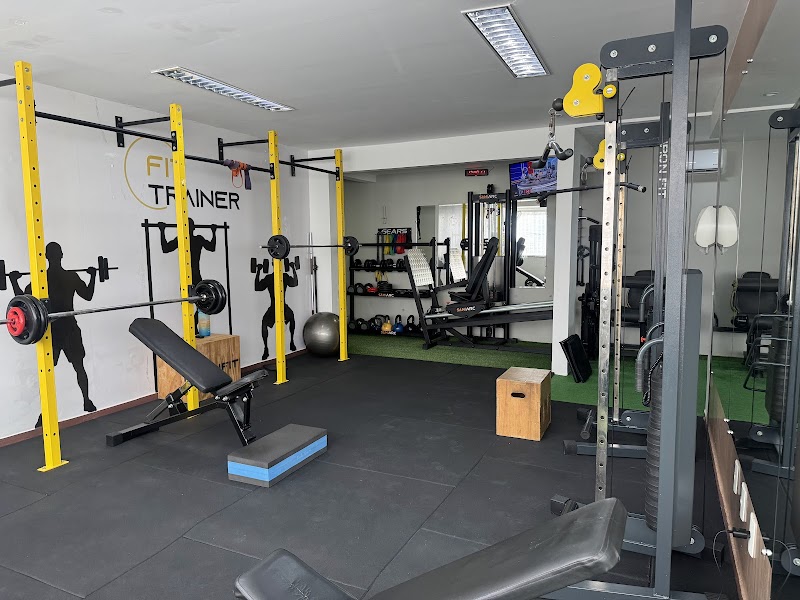 Studio Fit Trainer - Academia em Jardim Camburi, Vitória/ES - Foto 4
