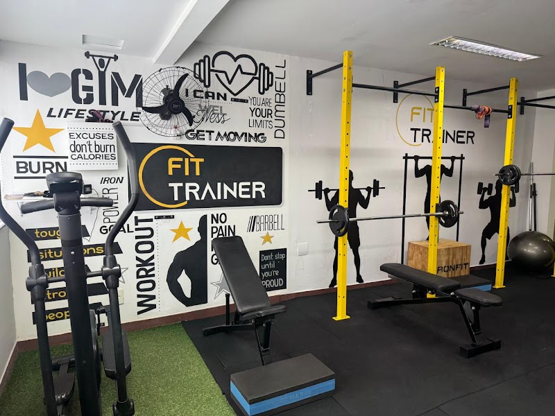 Studio Fit Trainer - Academia em Jardim Camburi, Vitória/ES - Foto 5