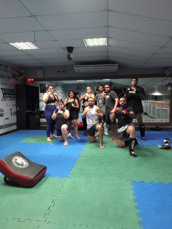 Triton Academia - Academia em Jardim Camburi, Vitória/ES - Foto 2