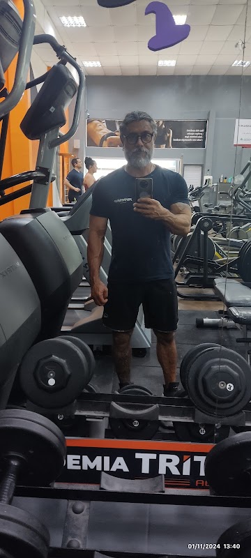 Triton Academia - Academia em Jardim Camburi, Vitória/ES - Foto 5