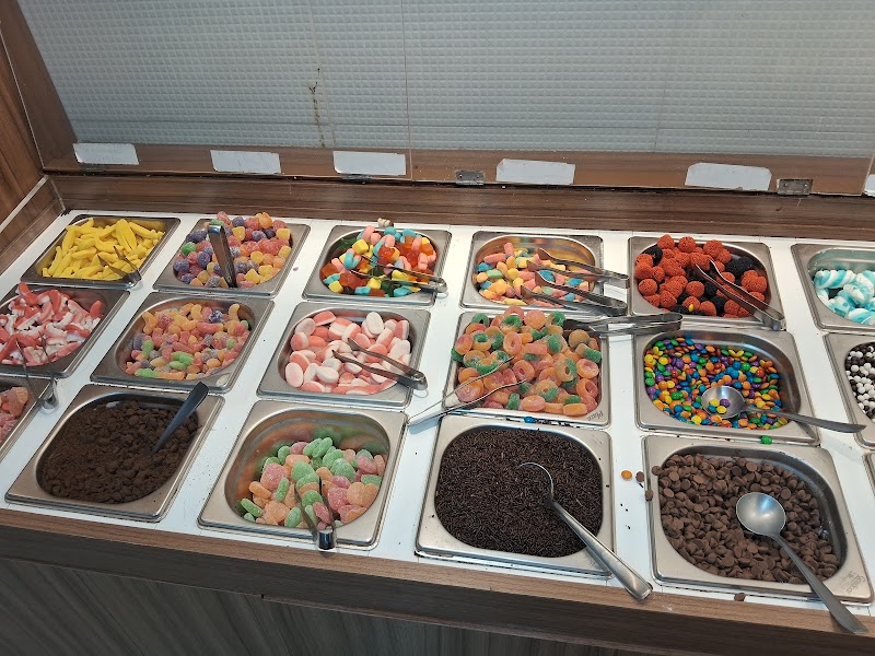 40 Sabores - Açaiteria e Sorveteria em Jardim Camburi, Vitória/ES - Foto 4