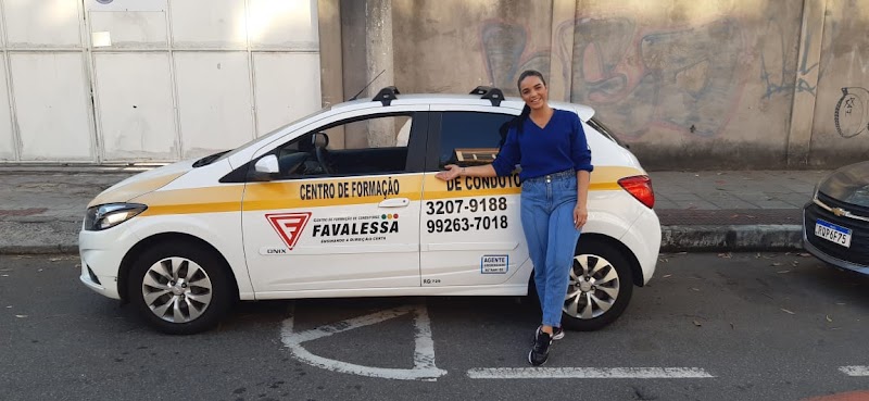 Cfc Favalessa - Autoescola em Jardim Camburi, Vitória/ES - Foto 5