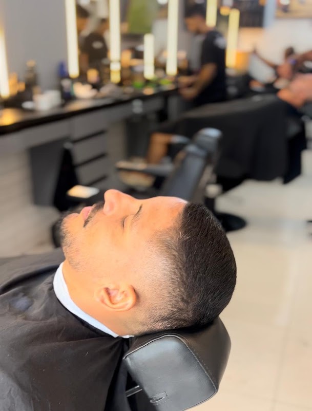 Ferraz Barbearia - Barbearia em Jardim Camburi, Vitória/ES - Foto 2