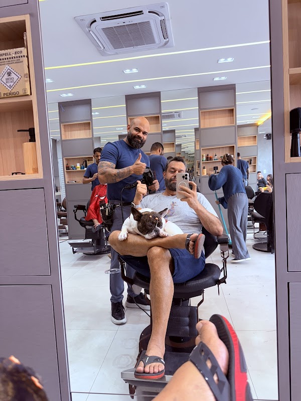 Infinite Club - Barbearia - Barbearia em Jardim Camburi, Vitória/ES - Foto 4