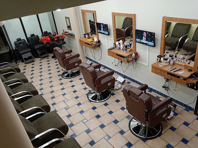 Netto's Barbershop - Barbearia em Jardim Camburi, Vitória/ES - Foto 4