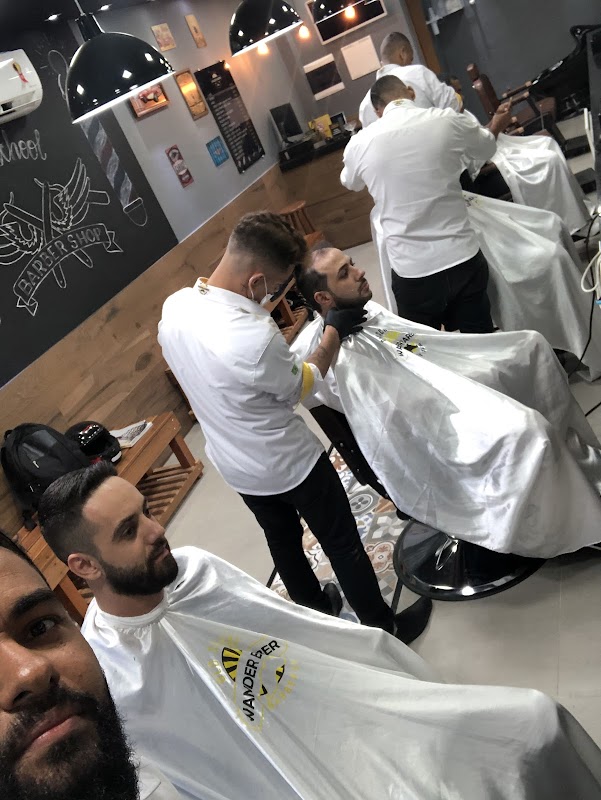 Wander Barber - Barbearia em Jardim Camburi - Barbearia em Jardim Camburi, Vitória/ES - Foto 4