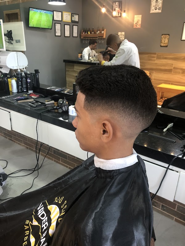 Wander Barber - Barbearia em Jardim Camburi - Barbearia em Jardim Camburi, Vitória/ES - Foto 5