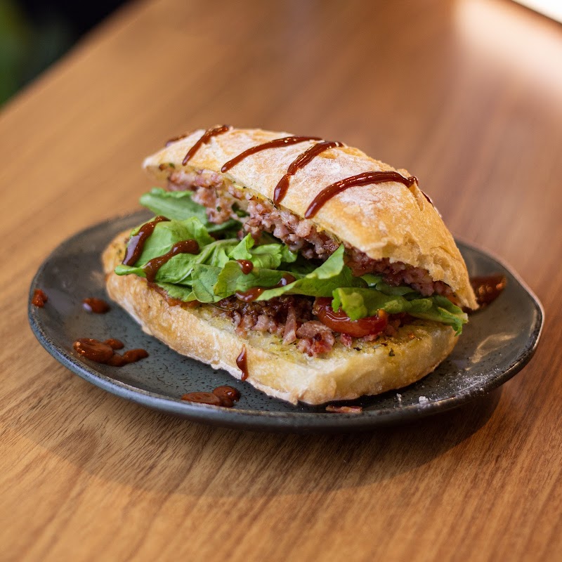 Divino Refúgio | Café & Livros - Cafeteria em Jardim Camburi, Vitória/ES - Foto 2