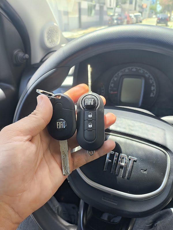 Chaveiro JC 24 Horas