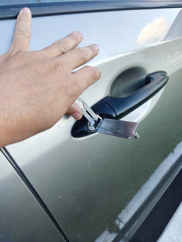 Chaveiro Jardim Camburi 24horas - Chaveiro em Jardim Camburi, Vitória/ES - Foto 4