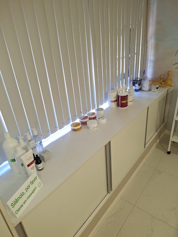 Clínica de estética Face a Face - Clínica de Estética em Jardim Camburi, Vitória/ES - Foto 4