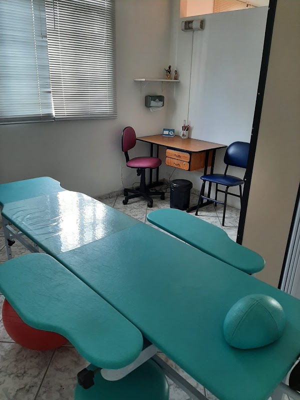 Fisioclinic Clínica M Fisioterapia - Clínica Médica em Jardim Camburi, Vitória/ES - Foto 4