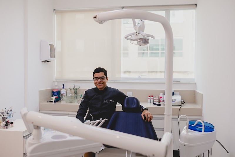 BENOVA Odontologia | Implantes/Protocolo Dentários, Invisalign, Lentes de Contado Dental em Vitória-ES (Jardim Camburi) - Clínica Odontológica em Jardim Camburi, Vitória/ES - Foto 4