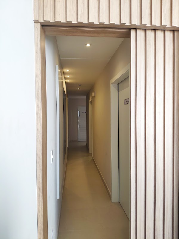 Renove Odontologia e Estética - Clínica Odontológica em Jardim Camburi, Vitória/ES - Foto 4