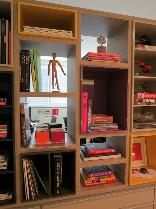 Heloiza Souza | Arquitetura e Interiores - Construtora em Jardim Camburi, Vitória/ES - Foto 3