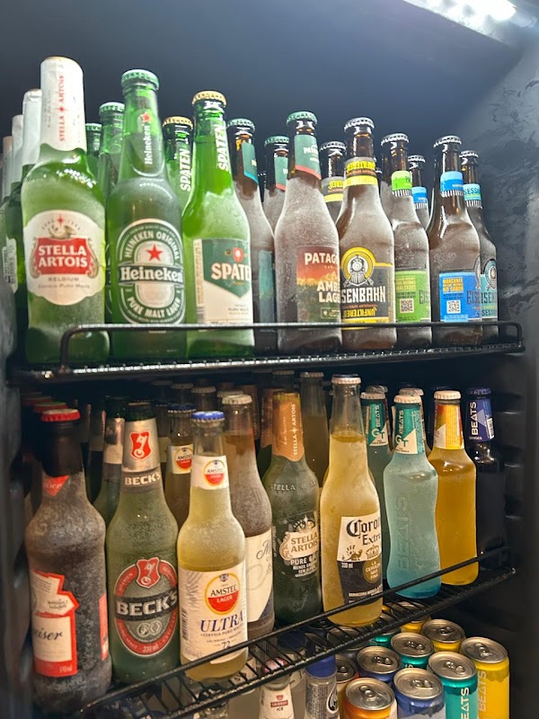 Distribuidora Alvo das Bebidas - UNIQUE MALL - Distribuidora de Bebidas em Jardim Camburi, Vitória/ES - Foto 3