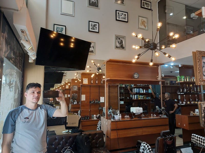 Vinícius Milke - Eletricista de manutenção residencial - Eletricista em Santa Lúcia, Vitória/ES - Foto 4