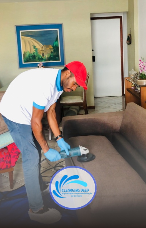 Cleansing deep limpeza de estofados | Limpeza de sofá em vitória | Vitória ES | Impermeabilização de sofá vitória - Empresa de Limpeza em Jardim Camburi, Vitória/ES - Foto 3