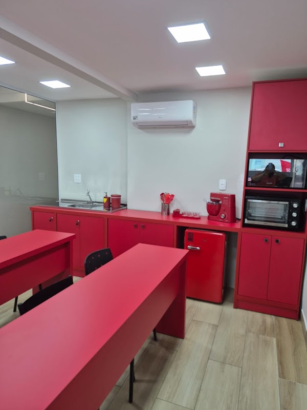 Cultura Inglesa - Jardim Camburi - Escola de Idiomas em Jardim Camburi, Vitória/ES - Foto 4