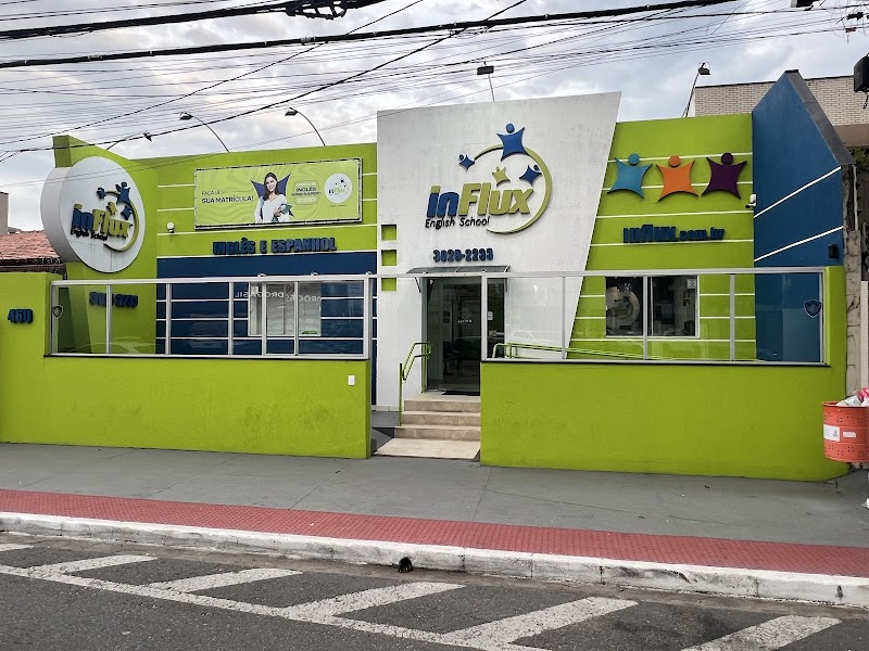 inFlux Vitória Camburi: Cursos de Inglês, Espanhol, Idiomas em Espírito Santo - Escola de Idiomas em Jardim Camburi, Vitória/ES - Foto 2