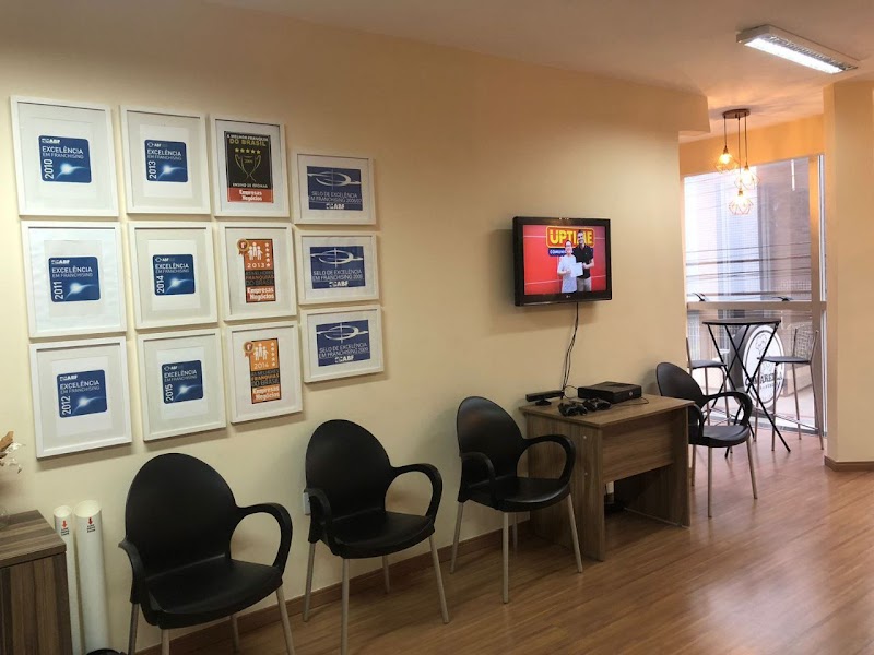 UPTIME- Comunicação em Inglês - Escola de Idiomas em Jardim Camburi, Vitória/ES - Foto 2