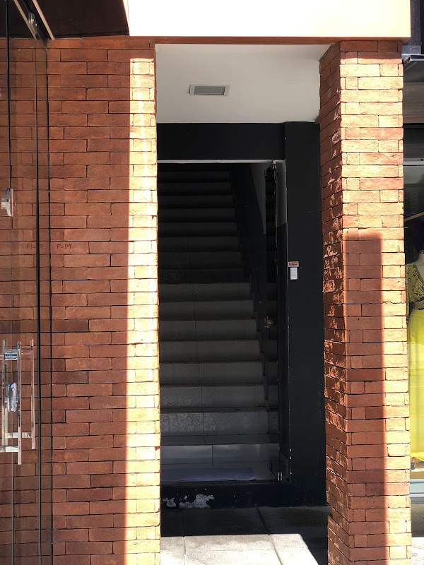 Foto 6 de Uptime - Comunicação em Inglês