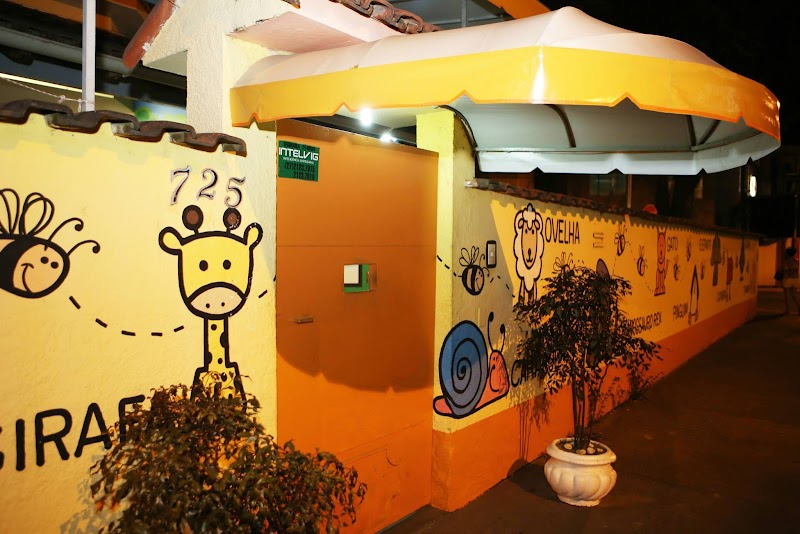 Cei Favo Kids - Escola em Jardim Camburi, Vitória/ES - Foto 2