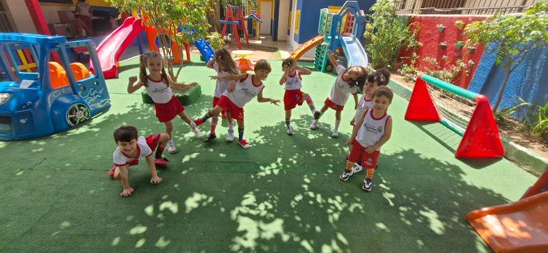 Centro de Educação Infantil Anjinho Dourado - Escola em Jardim Camburi, Vitória/ES - Foto 4