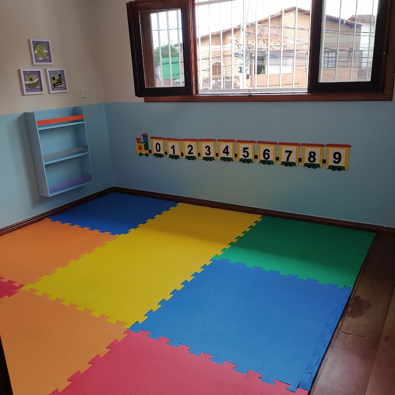 Criançar Creche e Educação Infantil