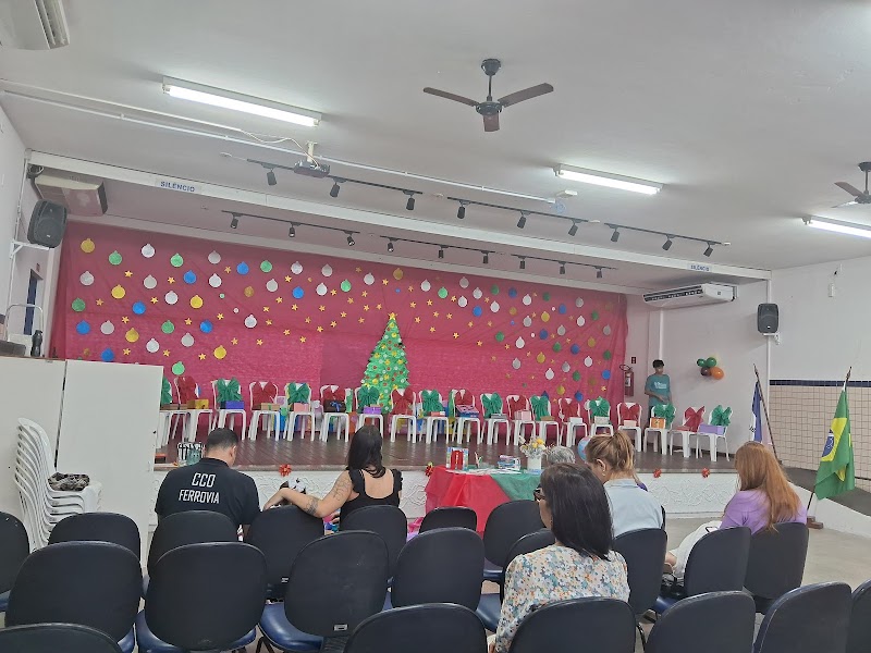 EMEF Adevalni S. Ferreira de Azevedo - Escola em Jardim Camburi, Vitória/ES - Foto 3