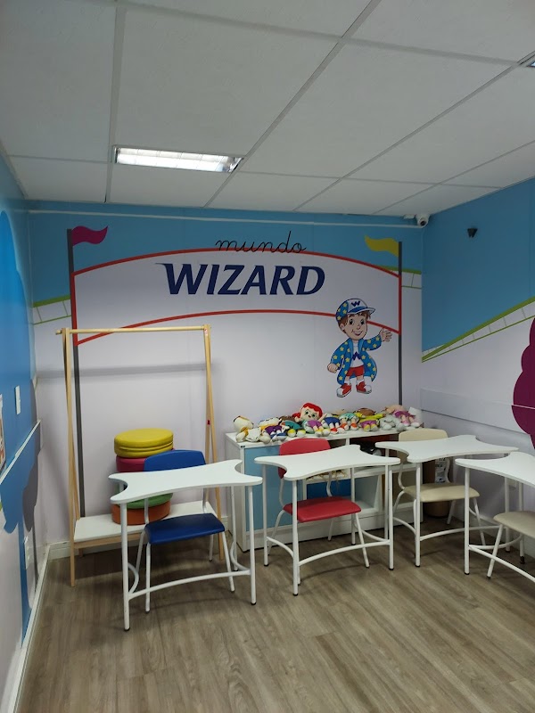 Wizard by Pearson - Jardim Camburi, Vitória - Escola em Jardim Camburi, Vitória/ES - Foto 3