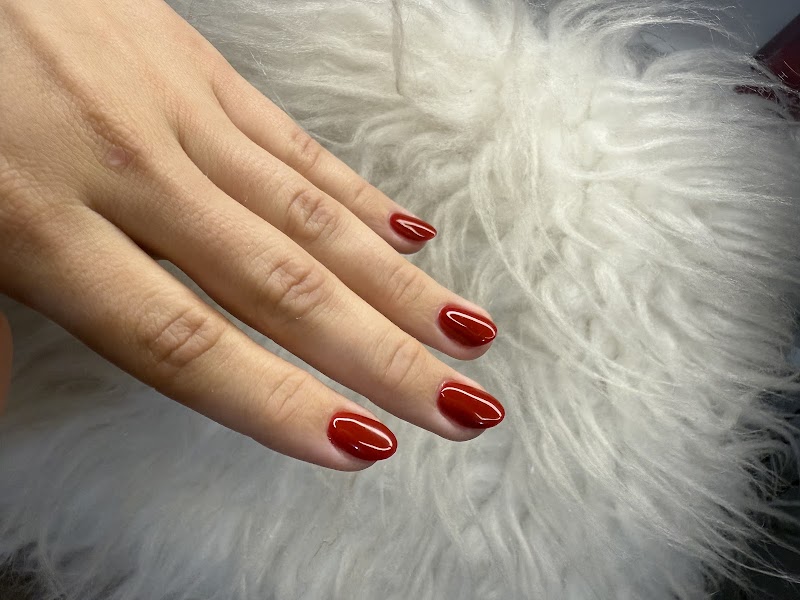 Mylena Mizzoni – Nail & Spa - Esmalteria em Jardim Camburi, Vitória/ES - Foto 3