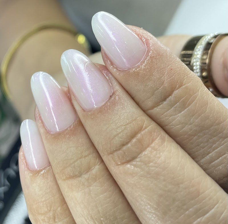 Studio Tamires Pinheiro Nails - Esmalteria em Jardim Camburi, Vitória/ES - Foto 4