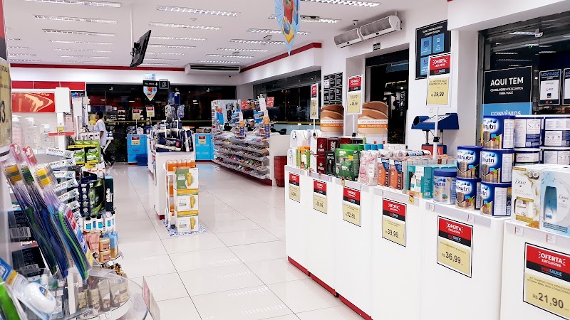 Drogarias Pacheco - Farmácia em Jardim Camburi, Vitória/ES - Foto 2