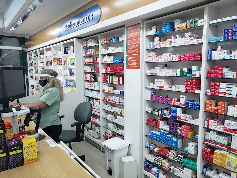 Foto 6 de Santa Lúcia Drogarias