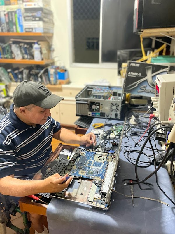 Clínica Dos Computadores - Informática em Jardim Camburi, Vitória/ES - Foto 3