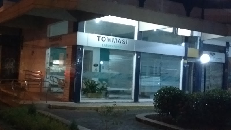Tommasi Laboratório Norte Sul - Jardim Camburi - Laboratório em Jardim Camburi, Vitória/ES - Foto 2