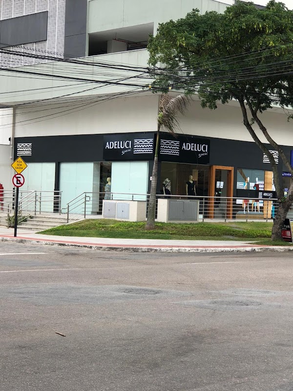 Adeluci - Jardim Camburi - Loja de Roupas em Jardim Camburi, Vitória/ES - Foto 5