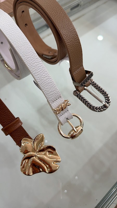 Miss Venturi Multimarcas - Loja de Roupas em Jardim Camburi, Vitória/ES - Foto 4