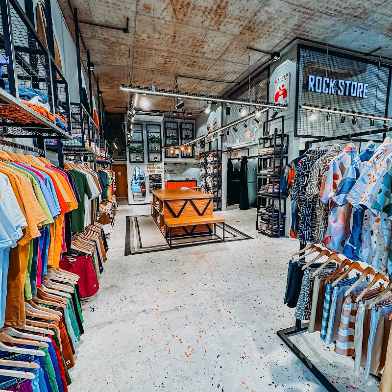Rock Store - Loja de Roupas em Jardim Camburi, Vitória/ES - Foto 2