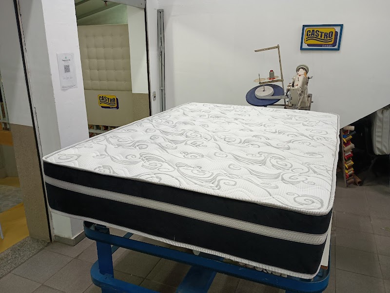 Castro Móveis Estofados - Móveis e Decoração em Jardim Camburi, Vitória/ES - Foto 3