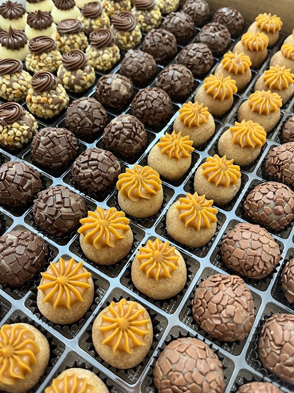 Camburi Confeitaria