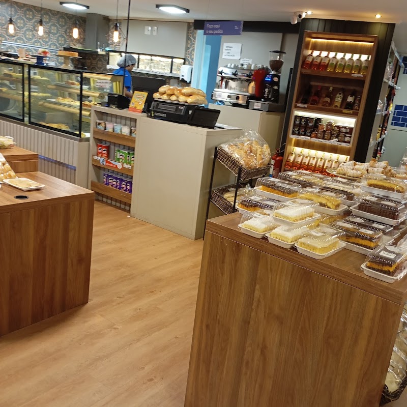 Padaria Pão Divino Boulangerie - Padaria em Jardim Camburi, Vitória/ES - Foto 3