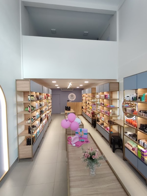 Ellegance Cosméticos | Maquiagem, Perfumes e Beleza - Perfumaria e Cosméticos em Jardim Camburi, Vitória/ES - Foto 4