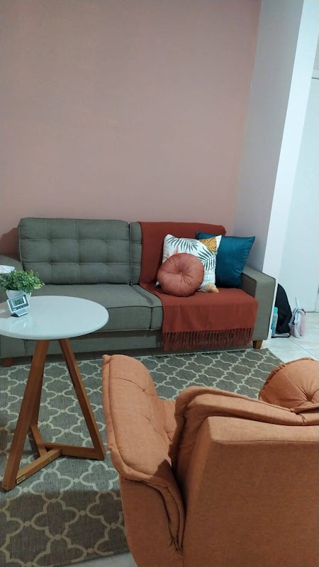 Aline Gonçalves Teixeira- Psicóloga Clínica