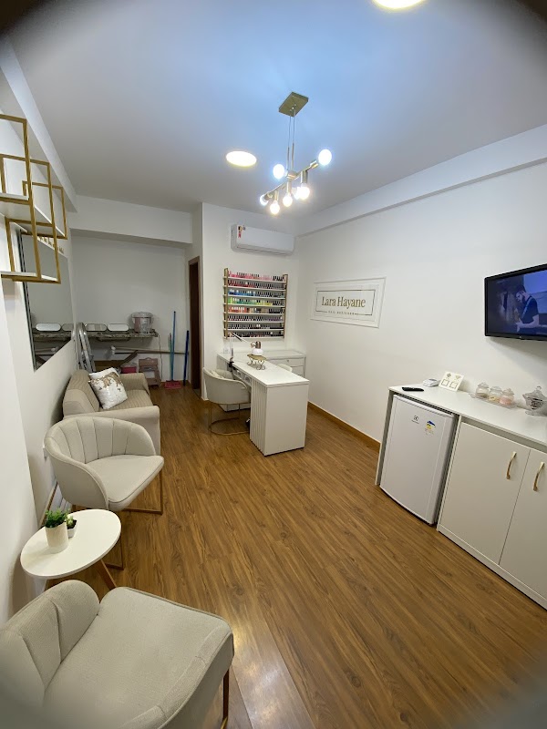 Lara Hayane Nail Designer - Salão de Beleza em Jardim Camburi, Vitória/ES - Foto 3