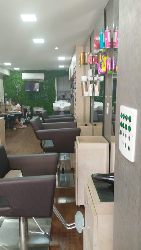 Salão de Beleza Arlene Jardim - Salão de Beleza em Jardim Camburi, Vitória/ES - Foto 3